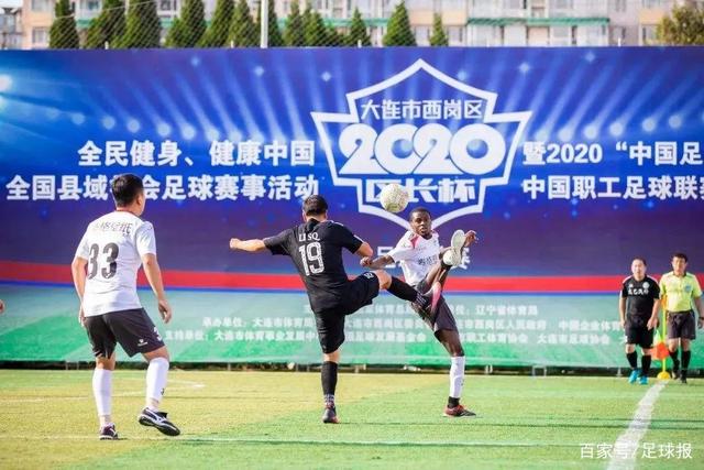 高校禁用PPT助教，教师面临的压力加剧